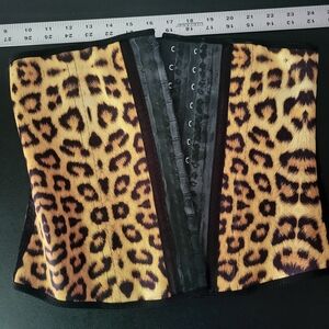Ann Chery Leopard Print Waist Trainer